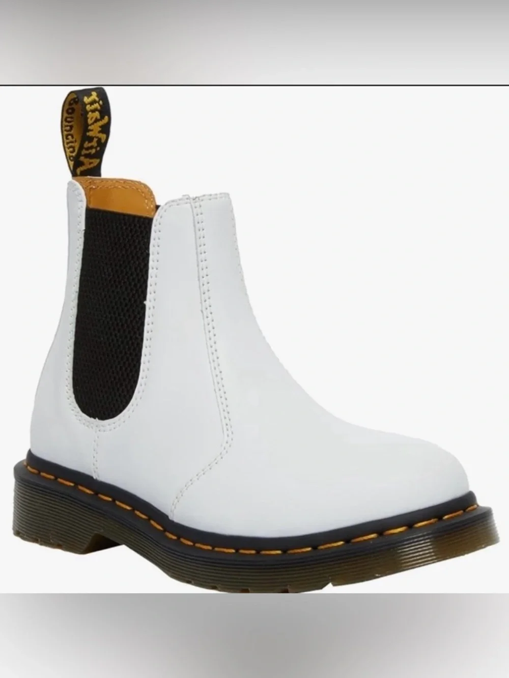 Dr. Martens 2976 Quad Platform Chelsea Boots in White Smooth Leather Size 7